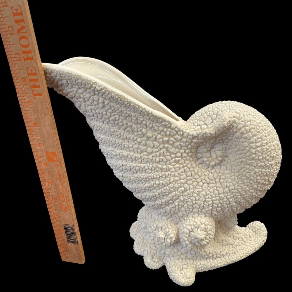 Royal Haeger Nautilus Shell Cornucopia Vase Textured Pebbled Nautical Sea READ
